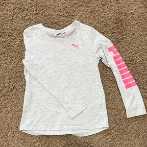Puma Kids Long Sleeve Tee in Light Gray and Pink
